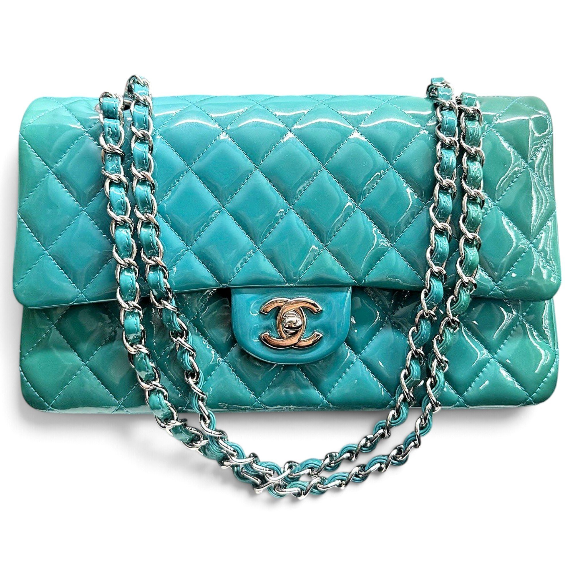 Timeless/Classique patent leather crossbody bag