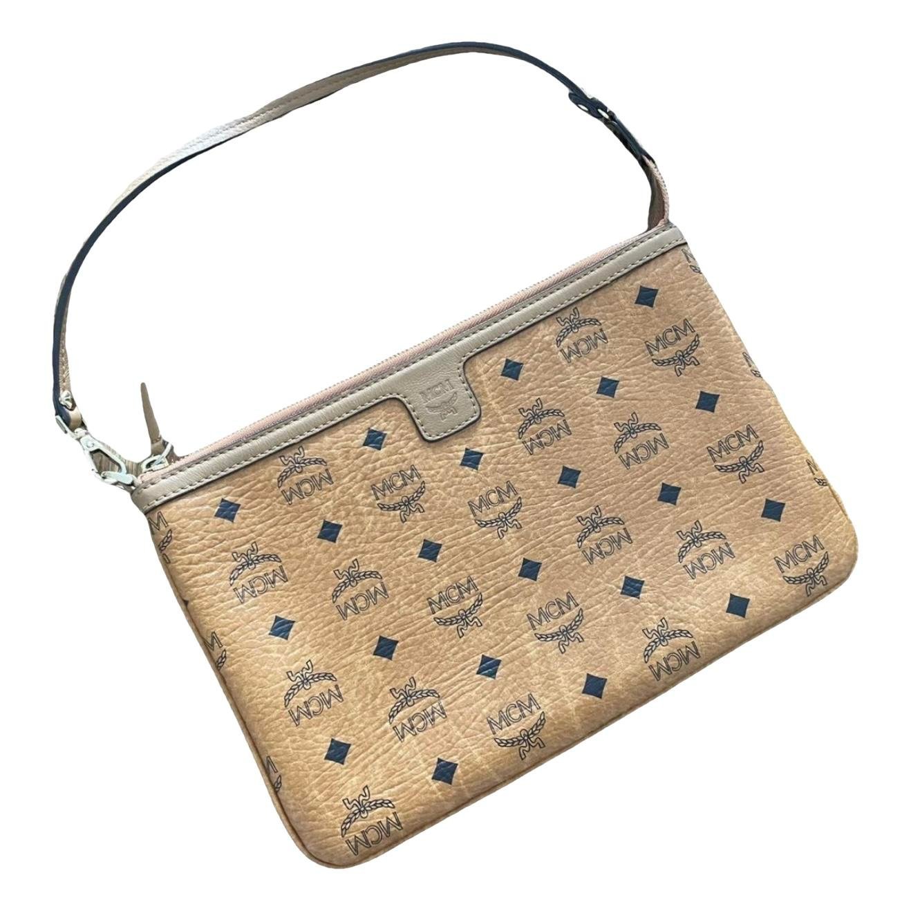 Leather clutch bag