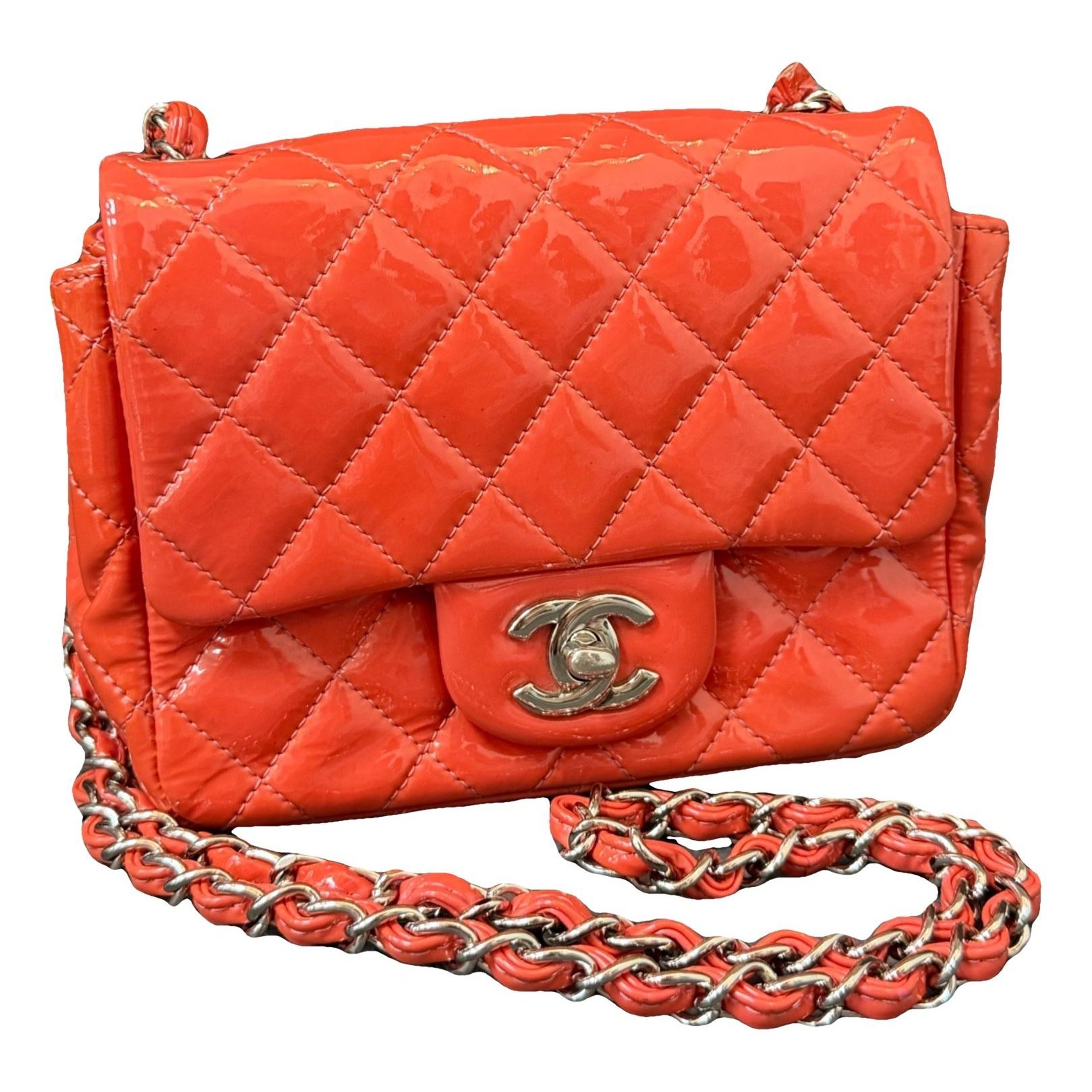 Timeless/Classique patent leather crossbody bag