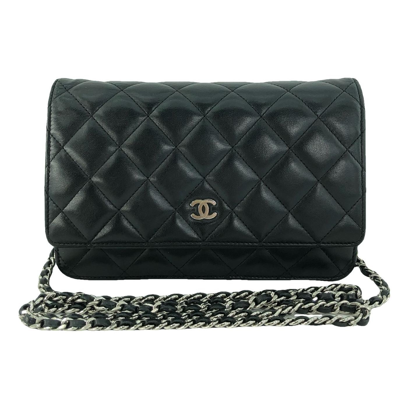 Wallet On Chain Timeless/Classique leather crossbody bag