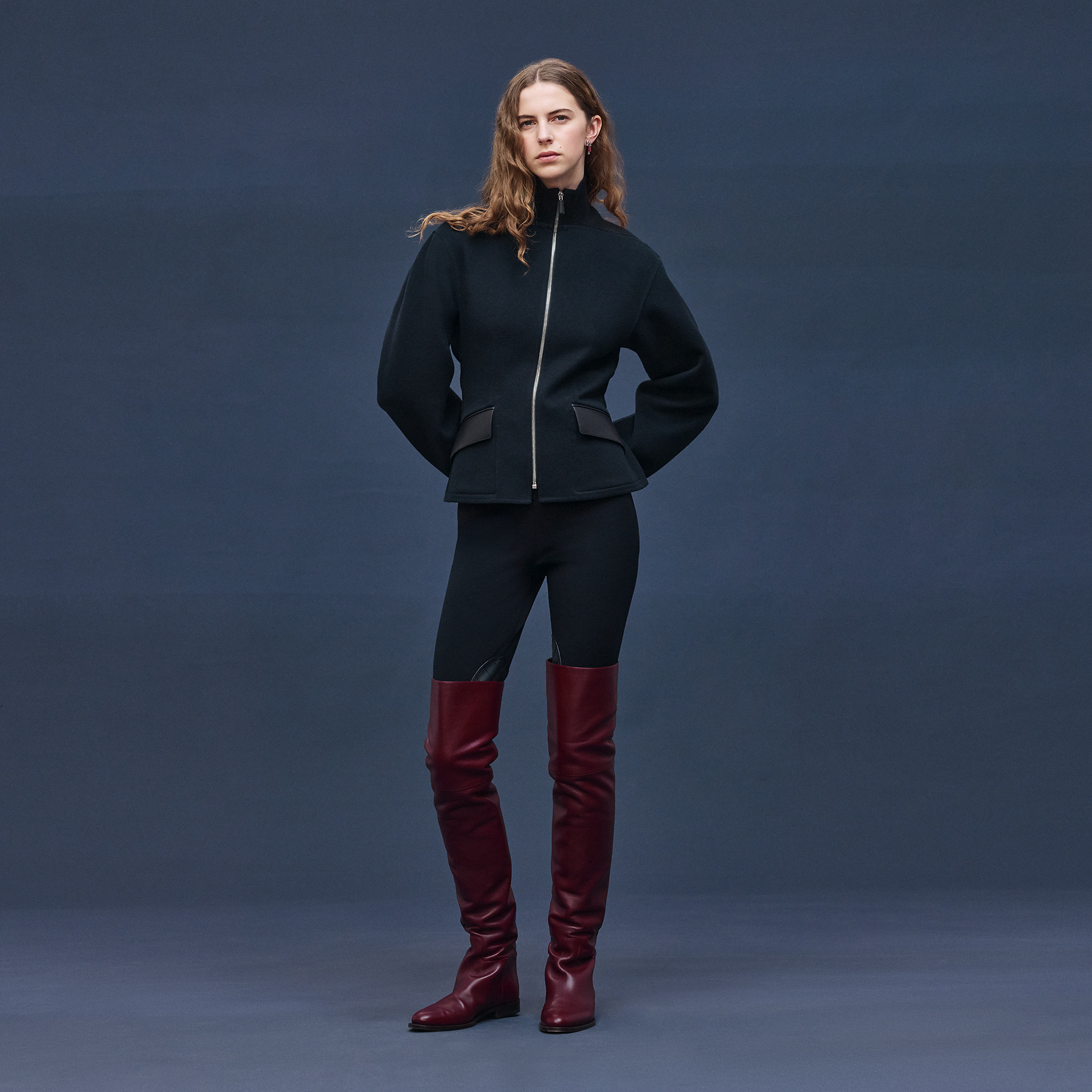 Short equestrian cashmere coat 