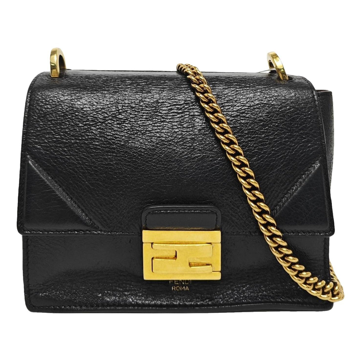 Kan U leather handbag