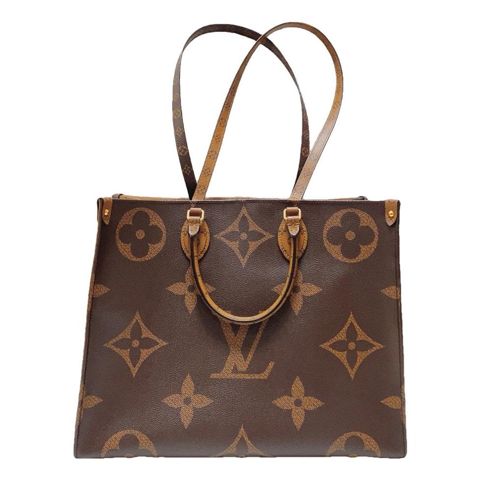 Onthego leather handbag