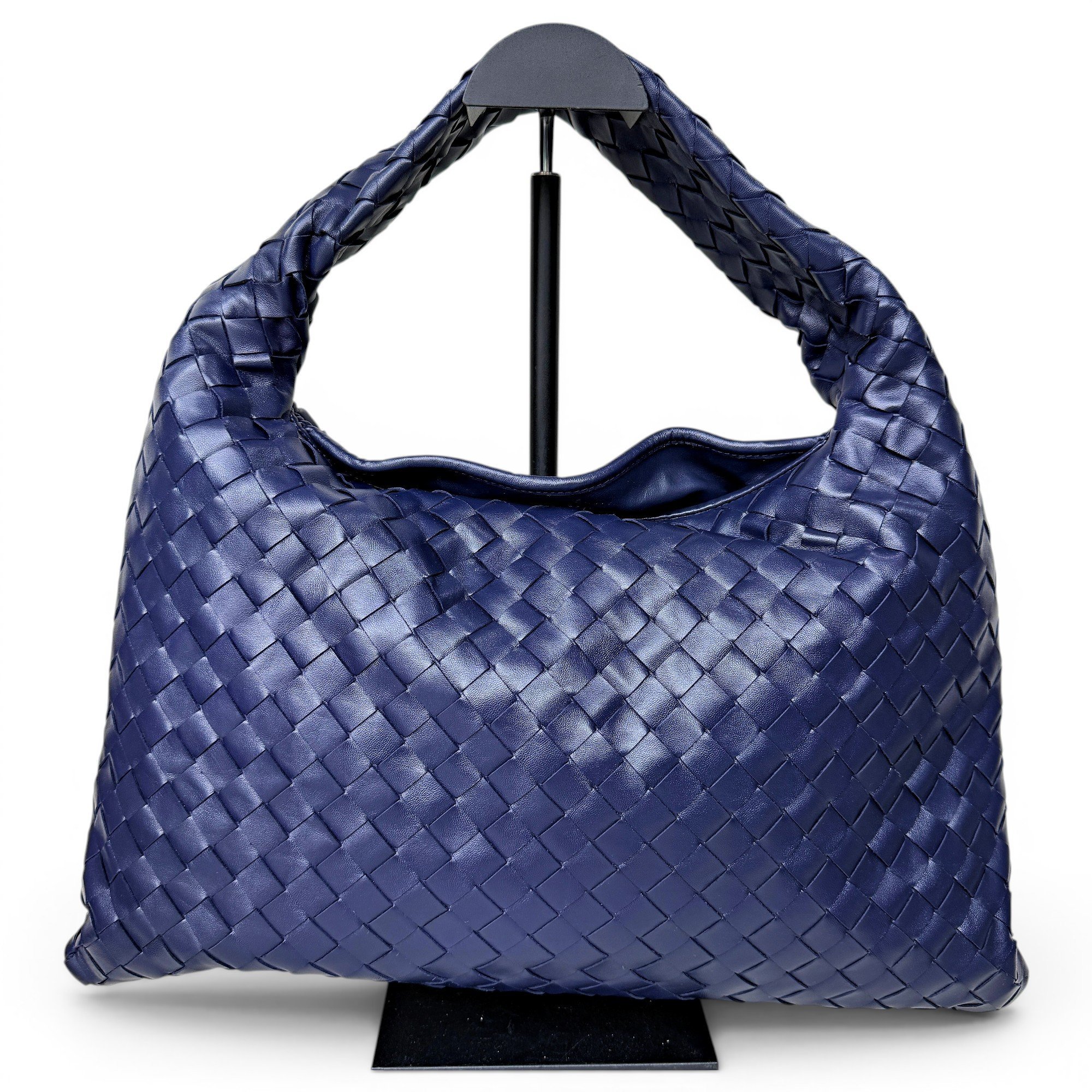 Hop leather handbag