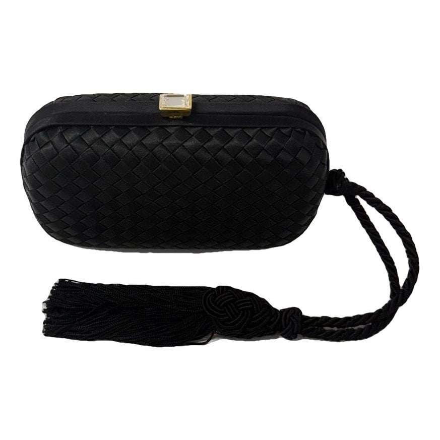 Leather clutch bag