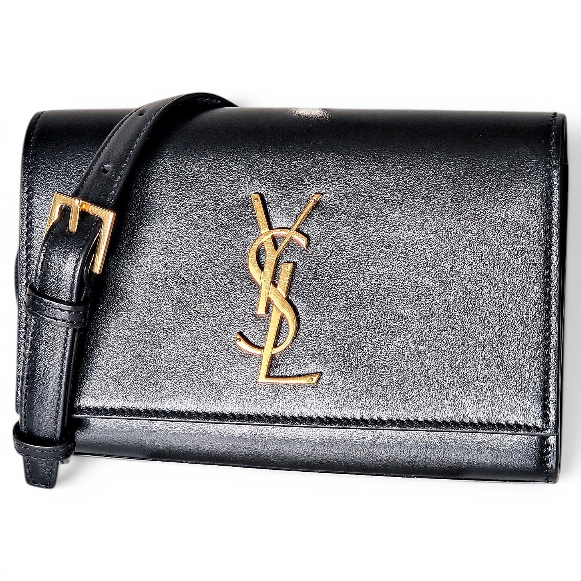 Leather crossbody bag