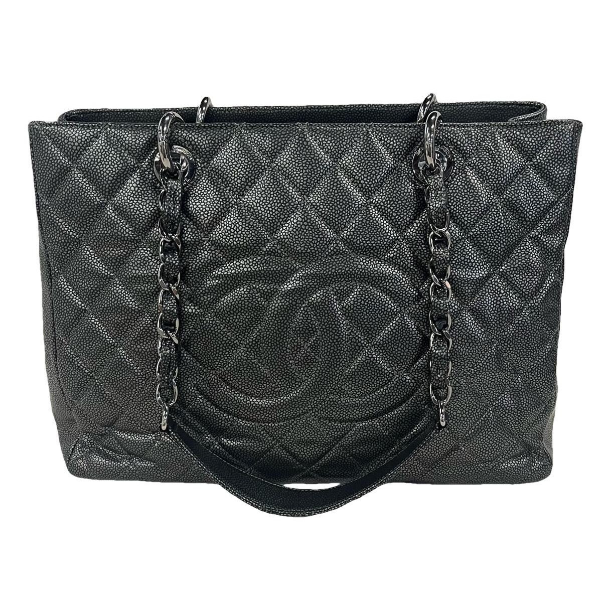Grand shopping leather handbag