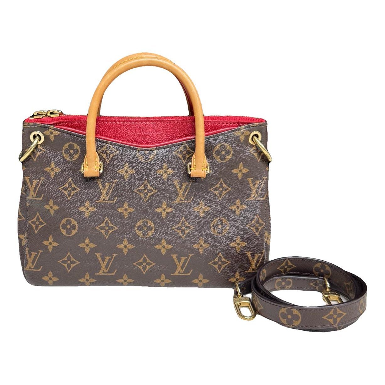 Pallas leather handbag