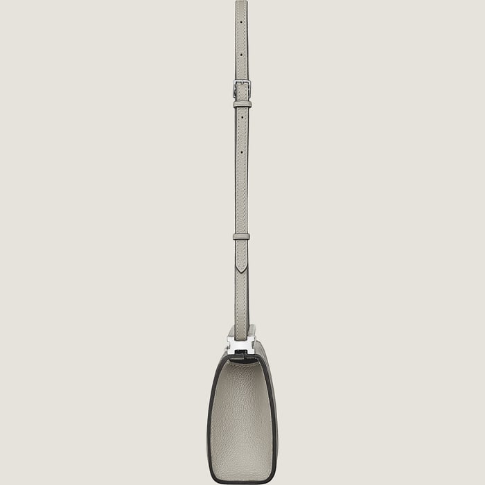 베통 Hermes Clic-h 21 백