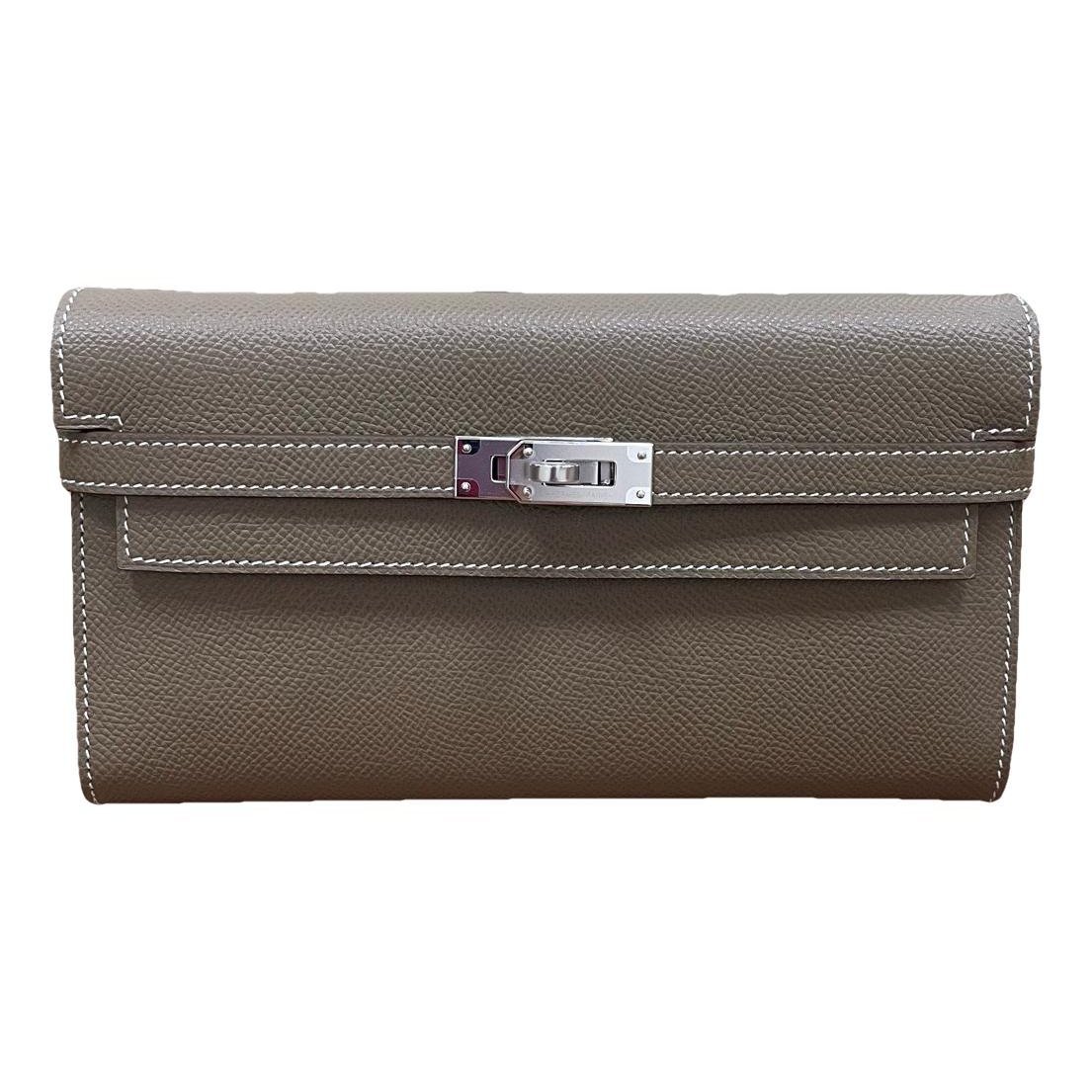 Kelly to go leather clutch bag
