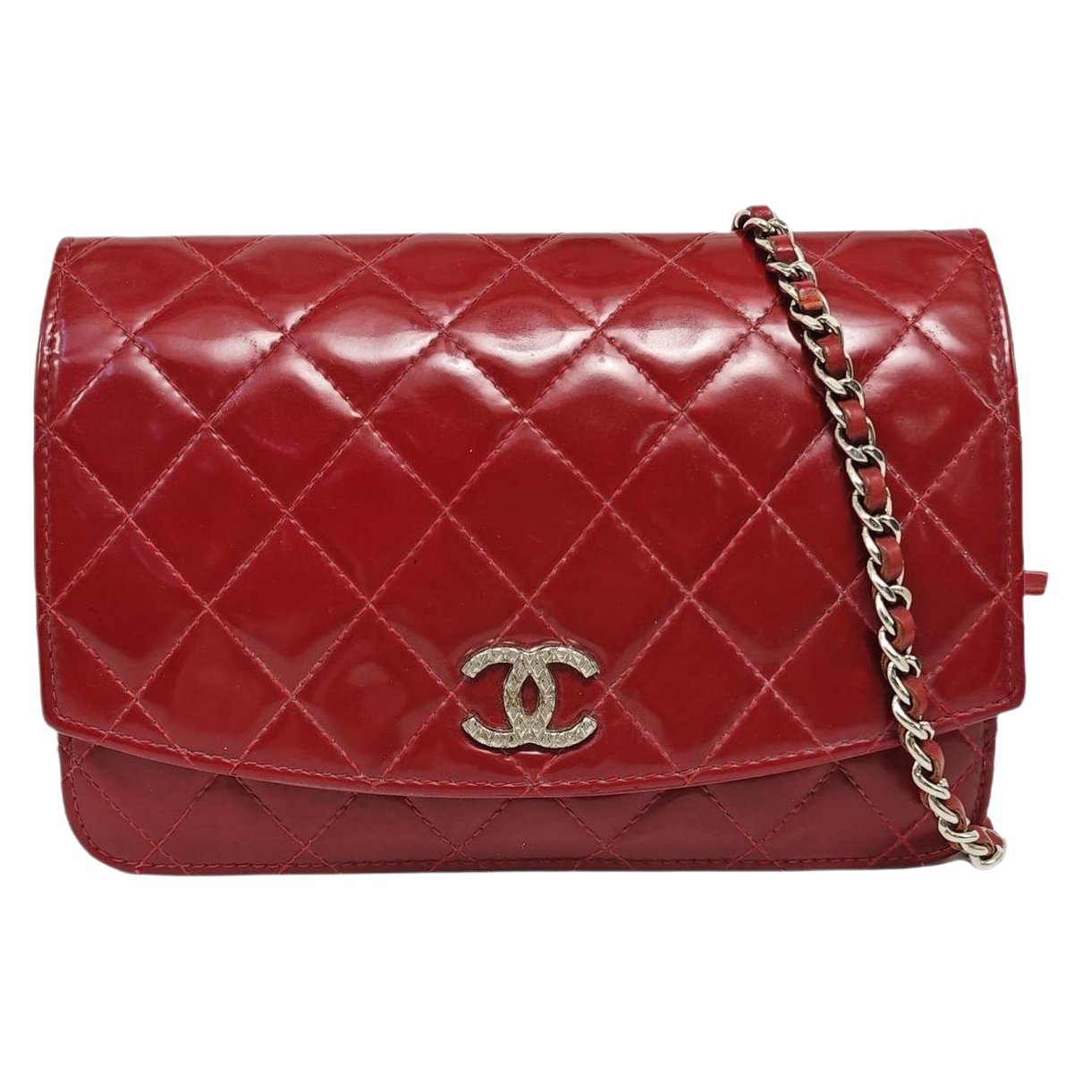 Patent leather crossbody bag