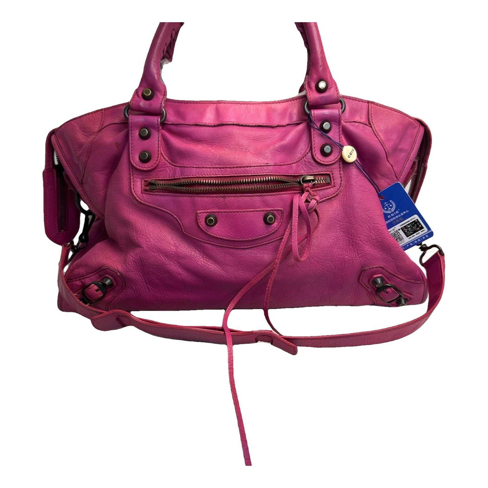 Leather handbag