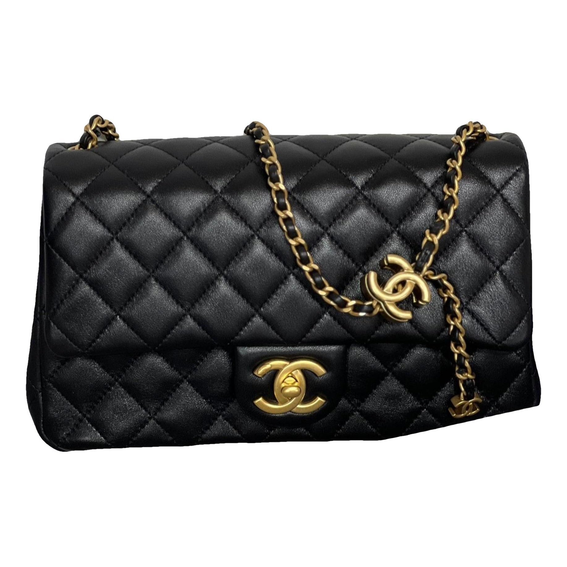 Timeless/Classique leather crossbody bag