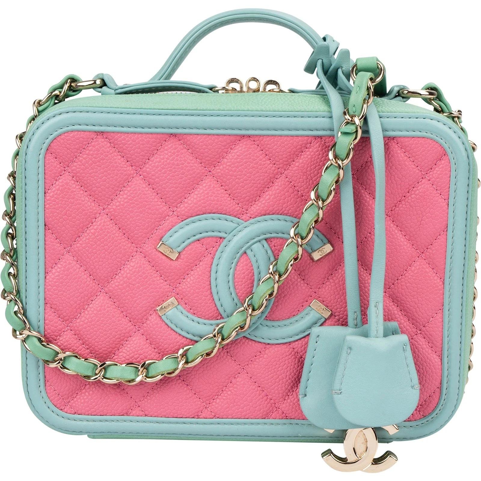 CC Filigree leather crossbody bag