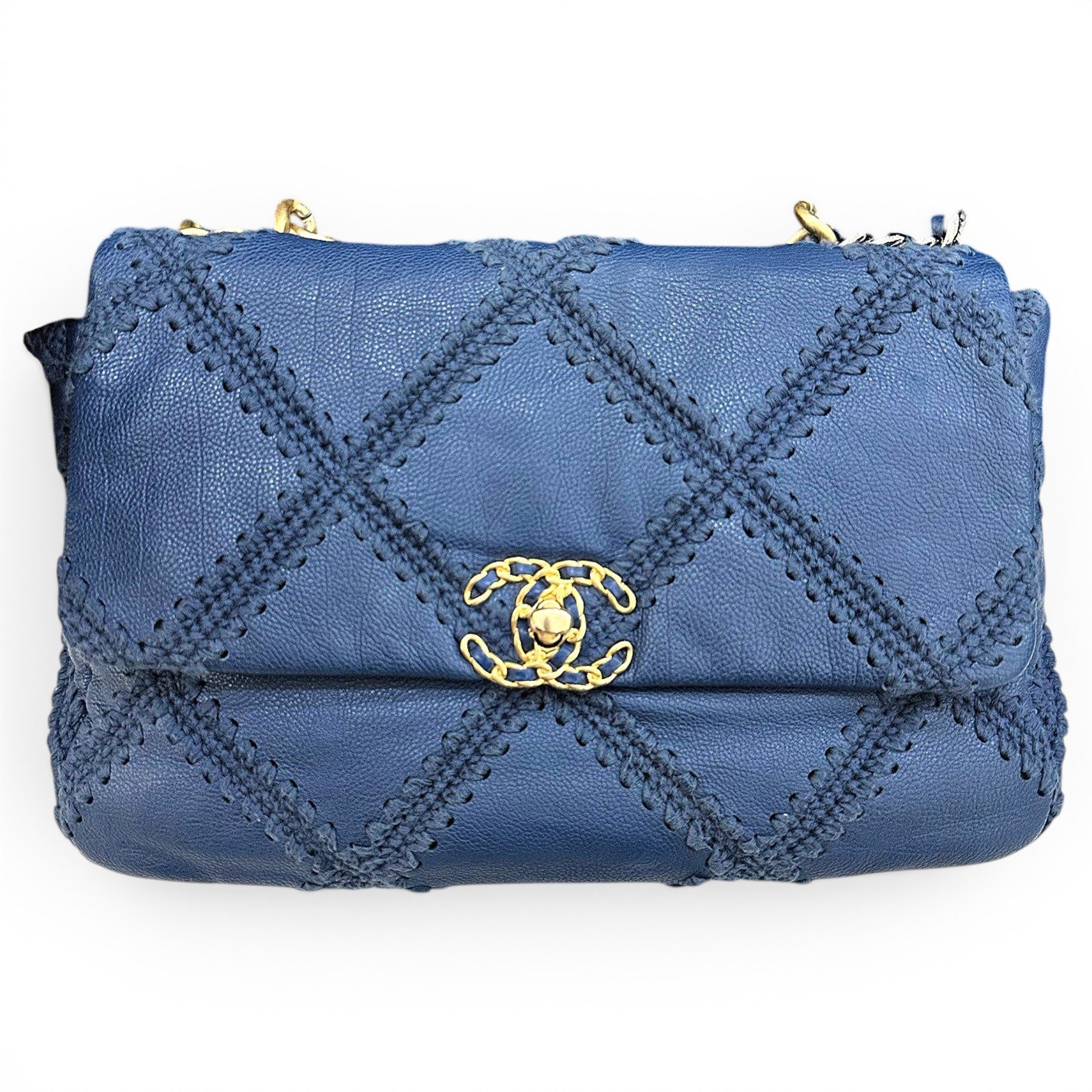 Chanel 19 leather handbag