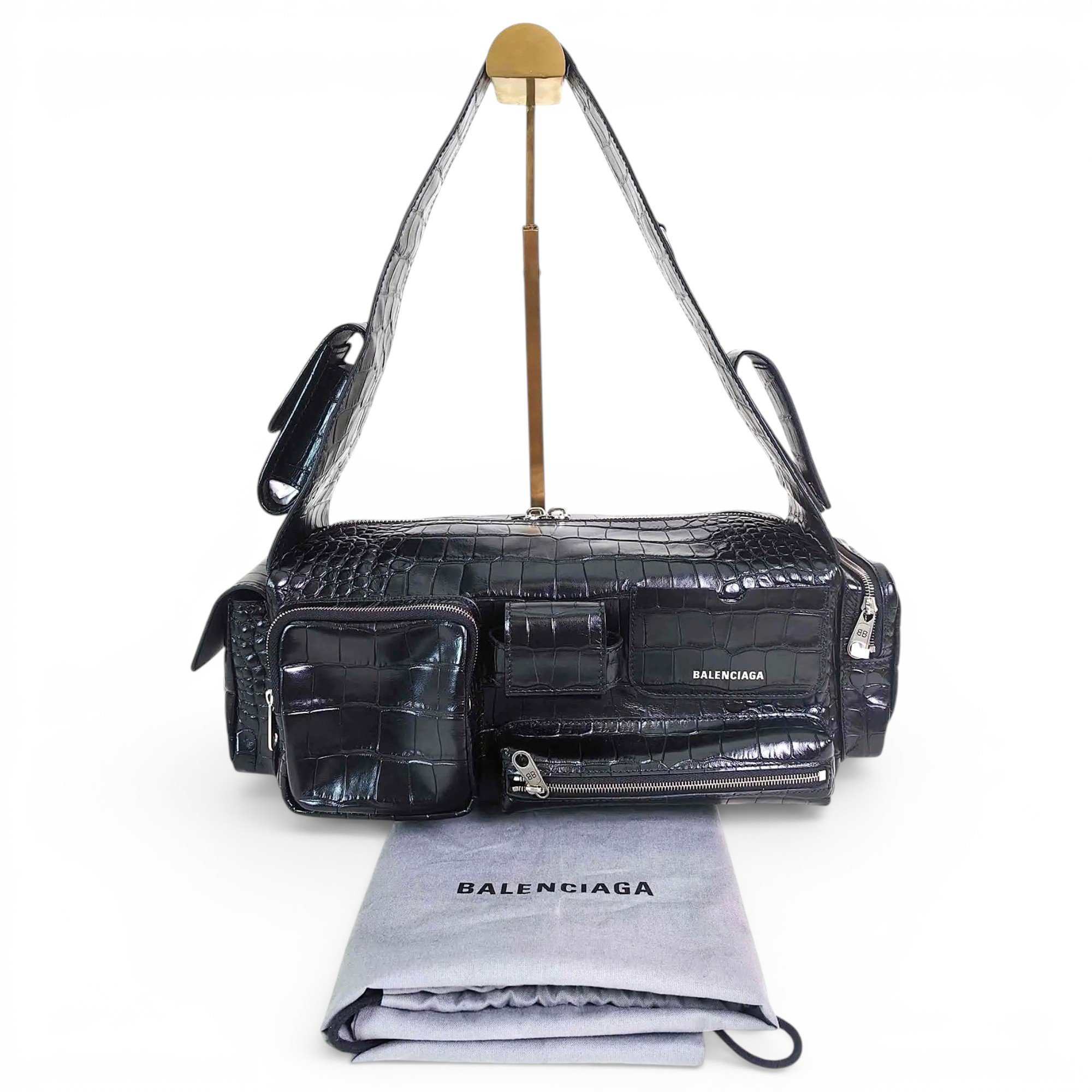 Superbusy leather handbag