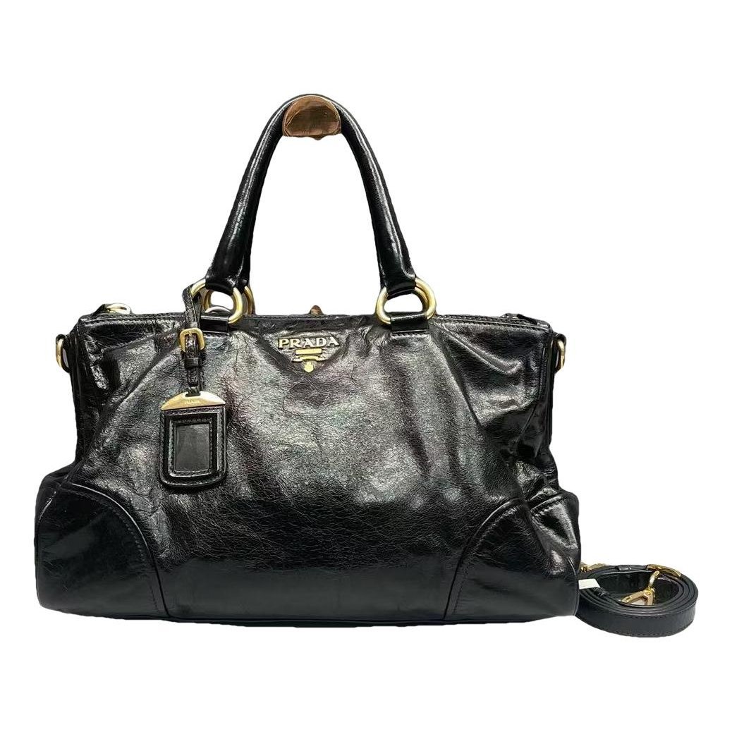 Leather crossbody bag