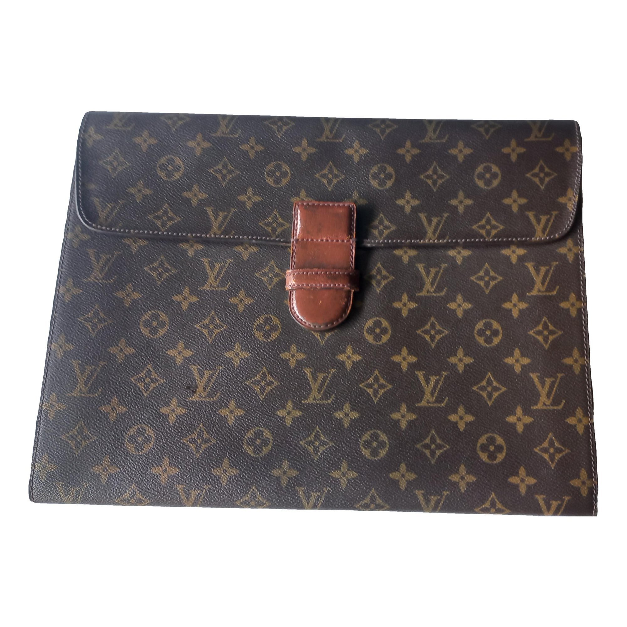 Leather clutch bag