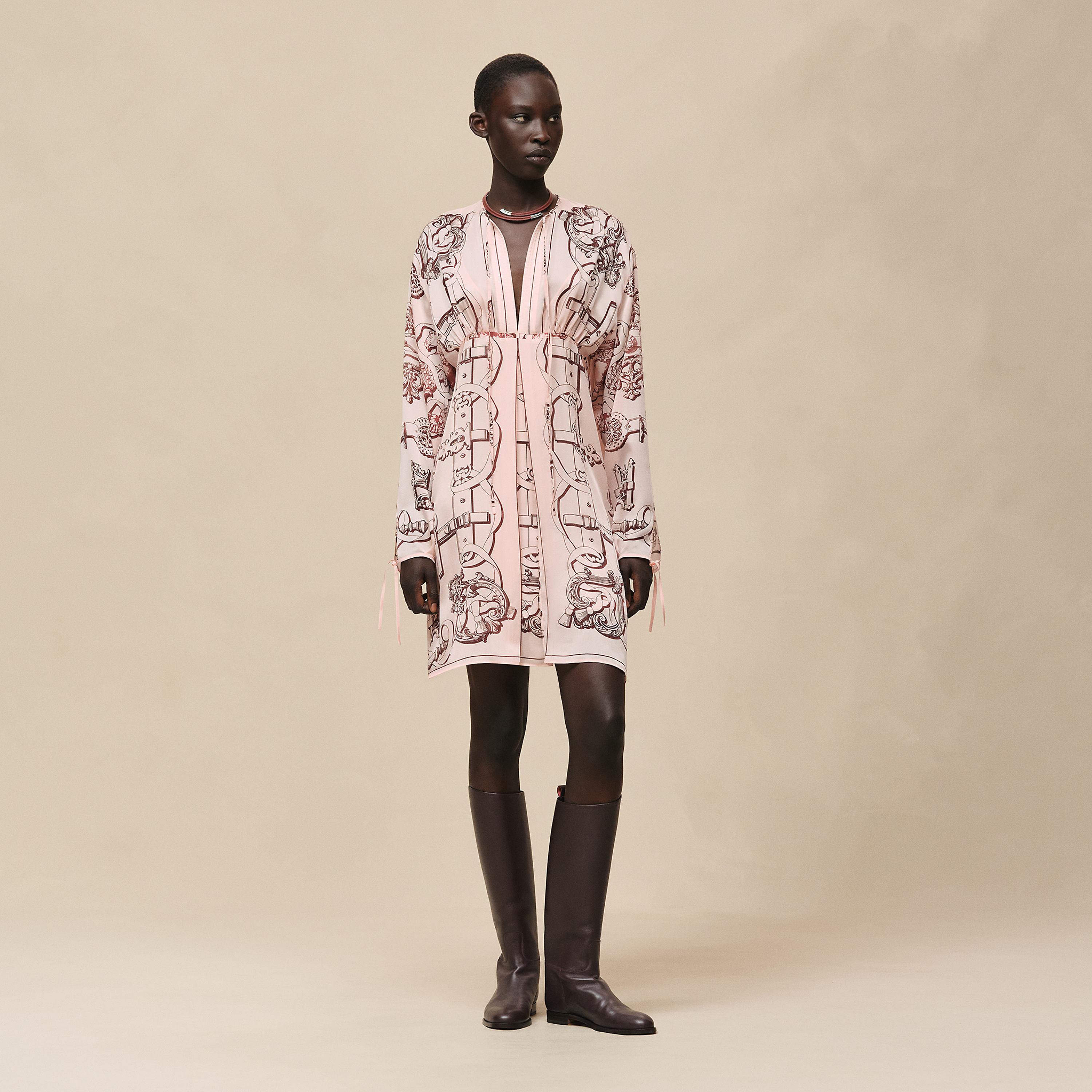"Ferronnerie Remix" knotted collar dress
