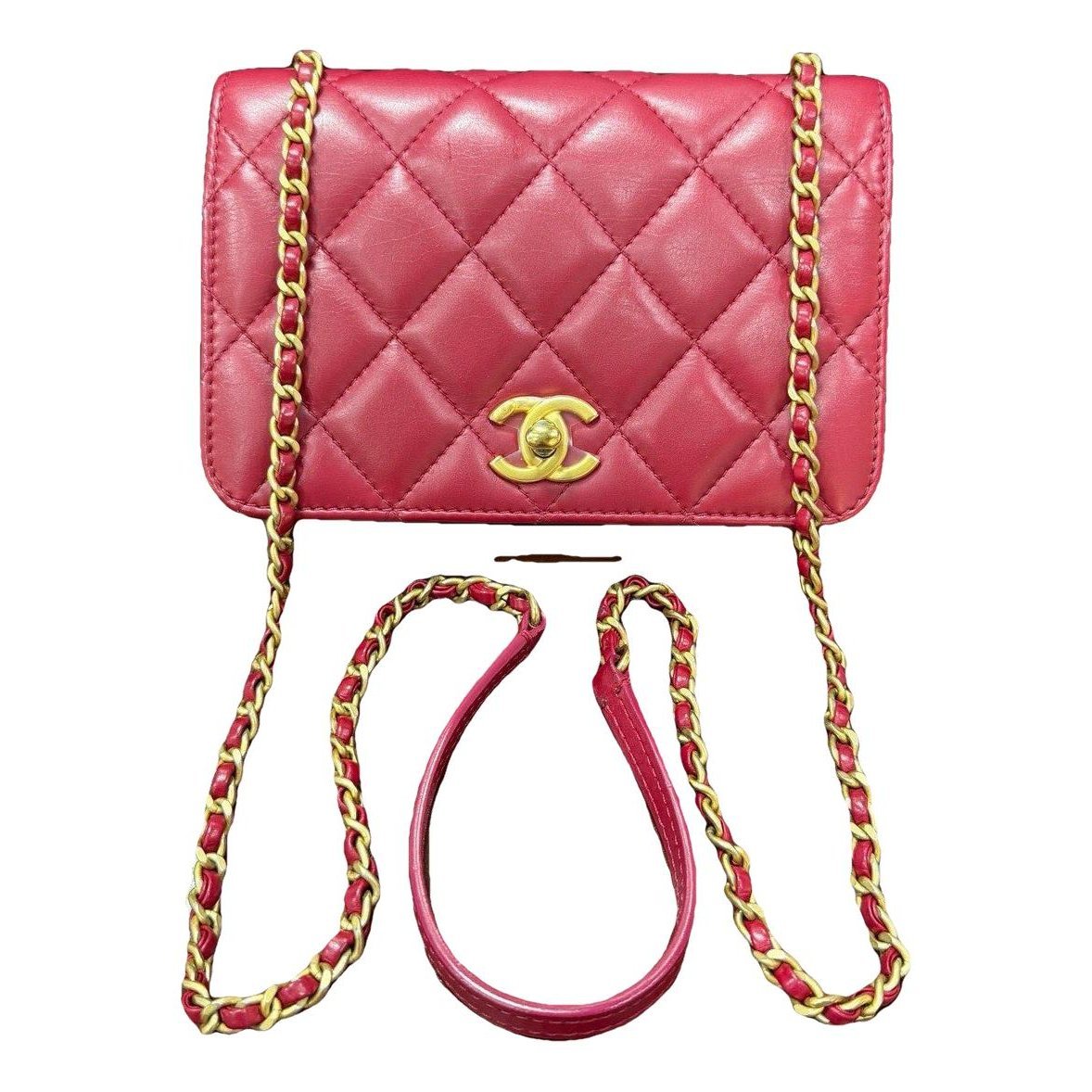 Wallet On Chain Timeless/Classique leather crossbody bag