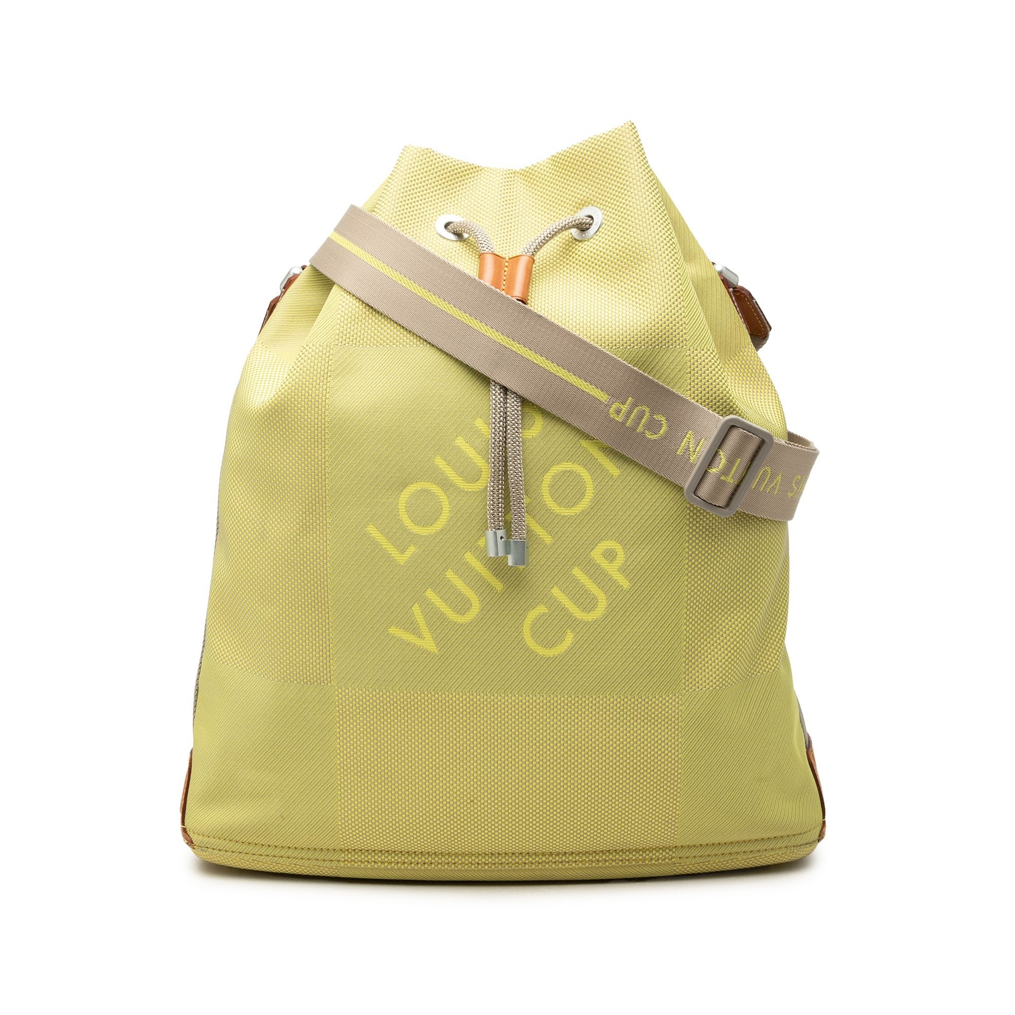 Bucket leather handbag