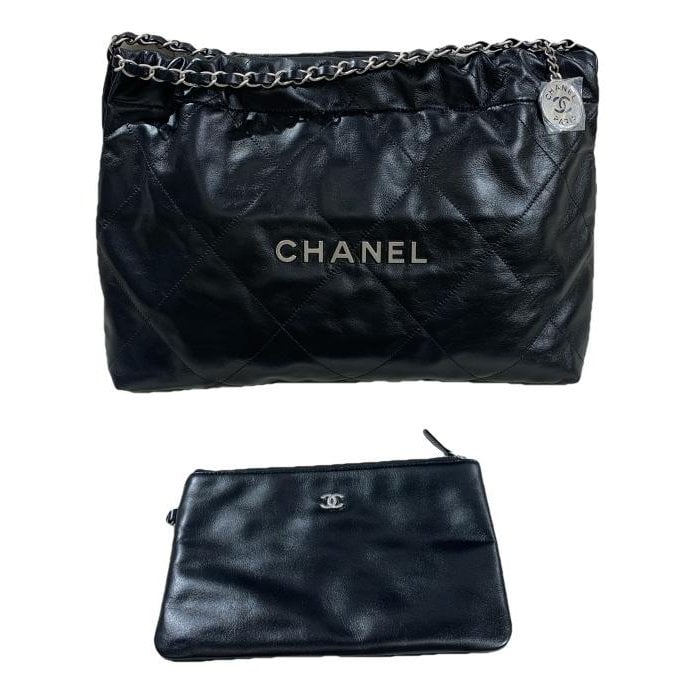 Chanel 22 leather handbag