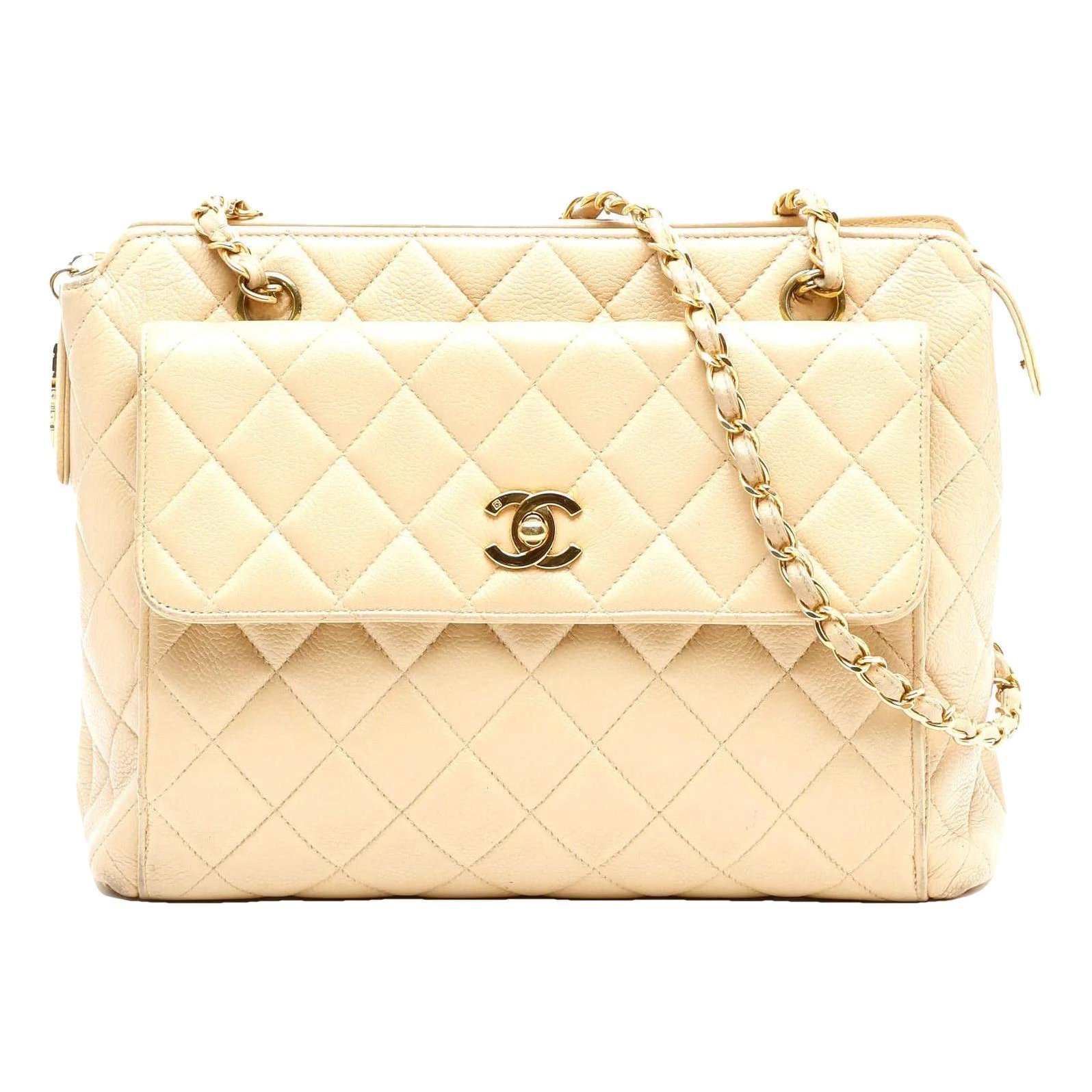 Trendy CC leather handbag
