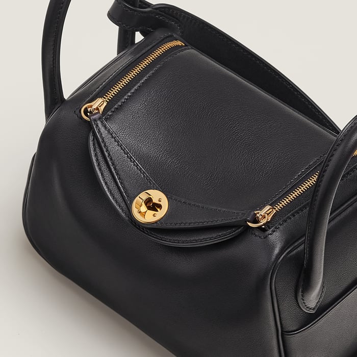 Noir Lindy II Mini Bag