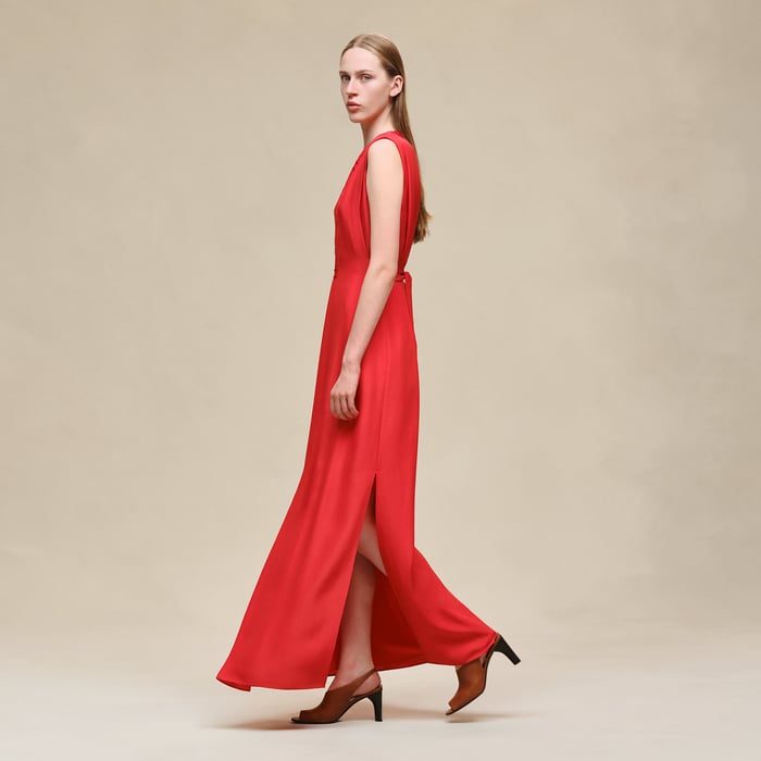 Rouge Amazone Sleeveless Embroidered Caftan