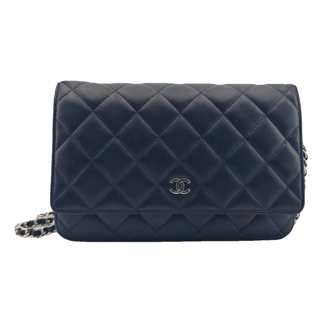 Wallet On Chain Timeless/Classique leather crossbody bag