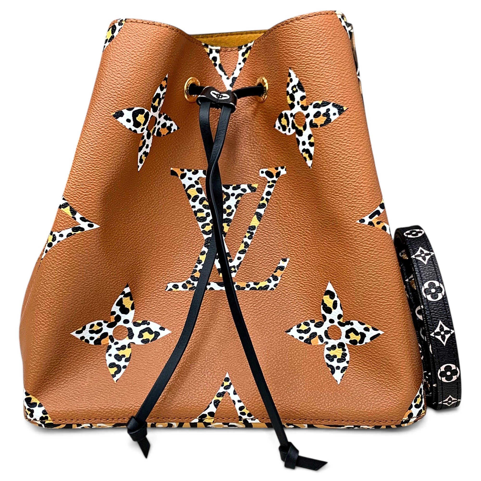 NéoNoé leather handbag