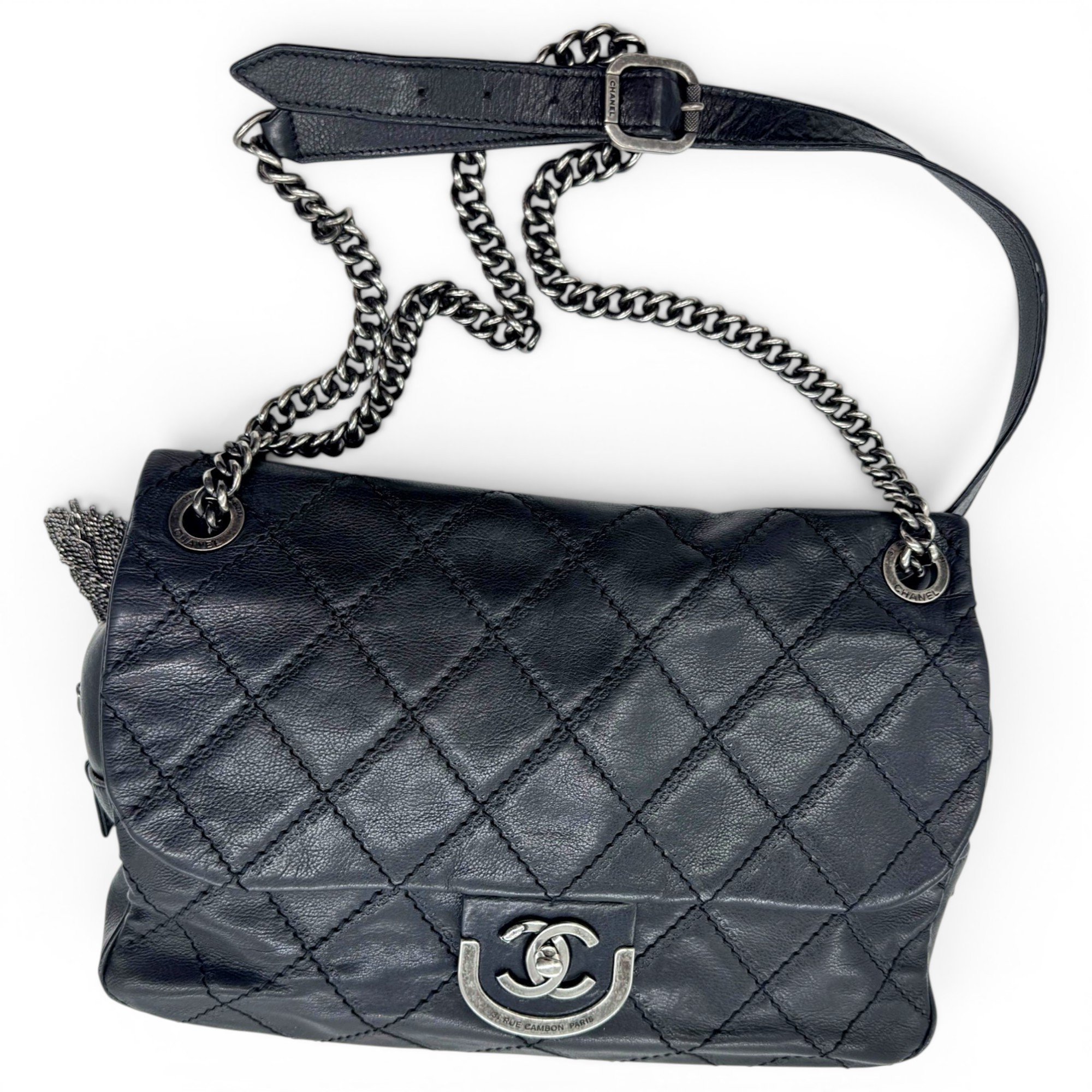Timeless/Classique leather crossbody bag