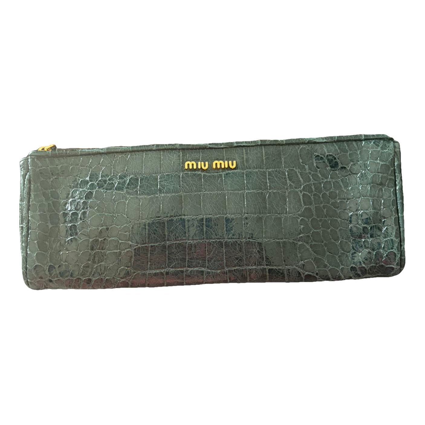 Leather clutch bag