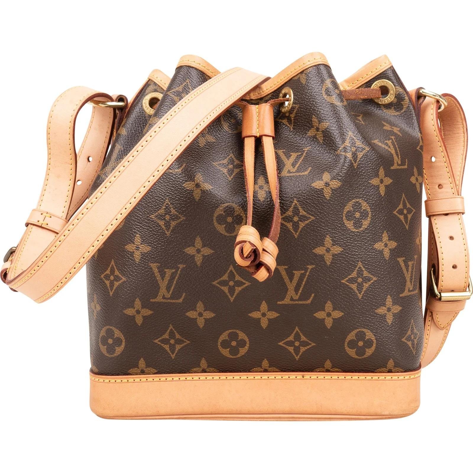 Noé leather crossbody bag