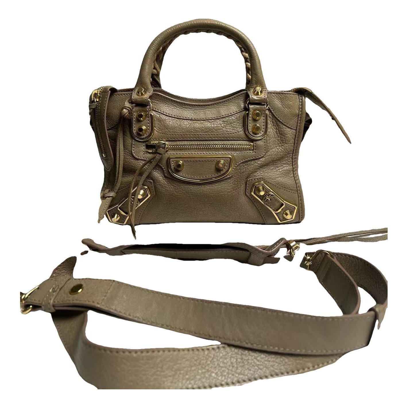 City leather handbag