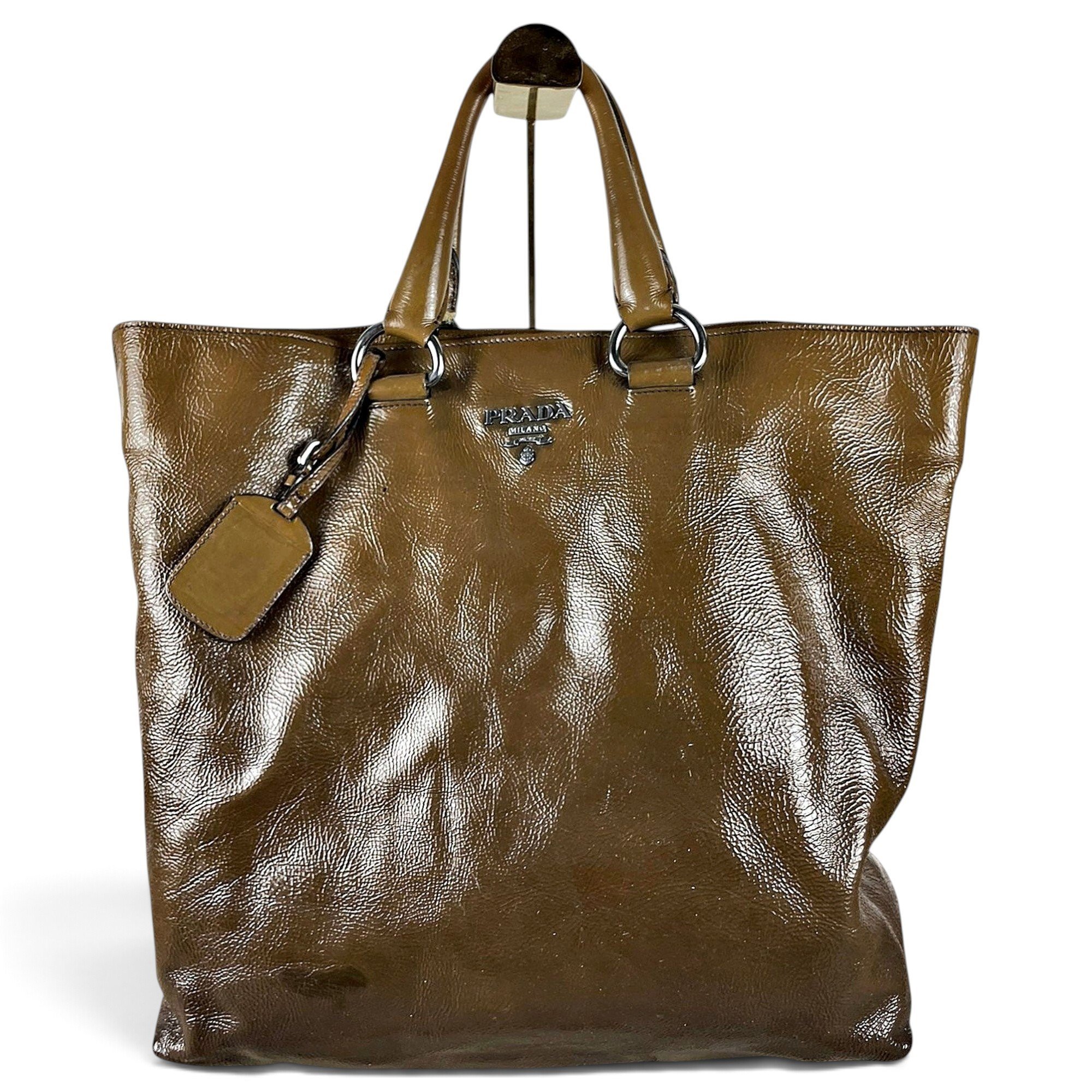Leather tote