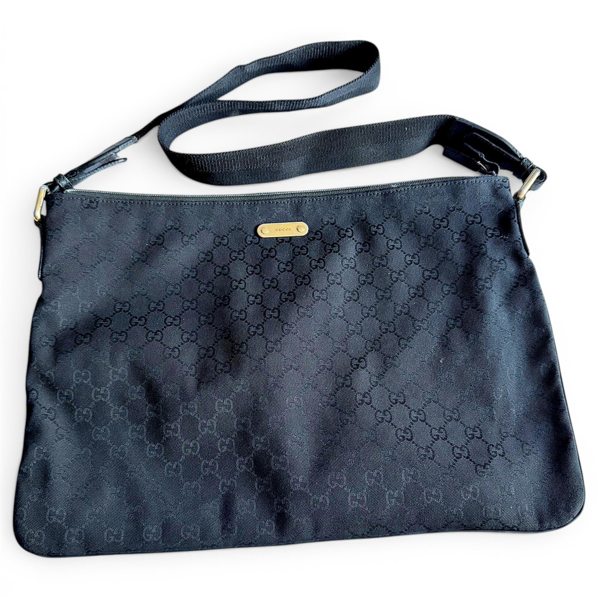 Leather crossbody bag