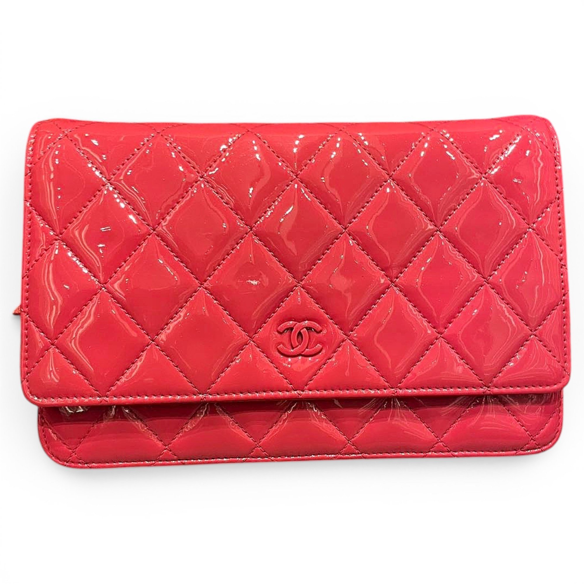 Wallet On Chain Timeless/Classique patent leather crossbody bag
