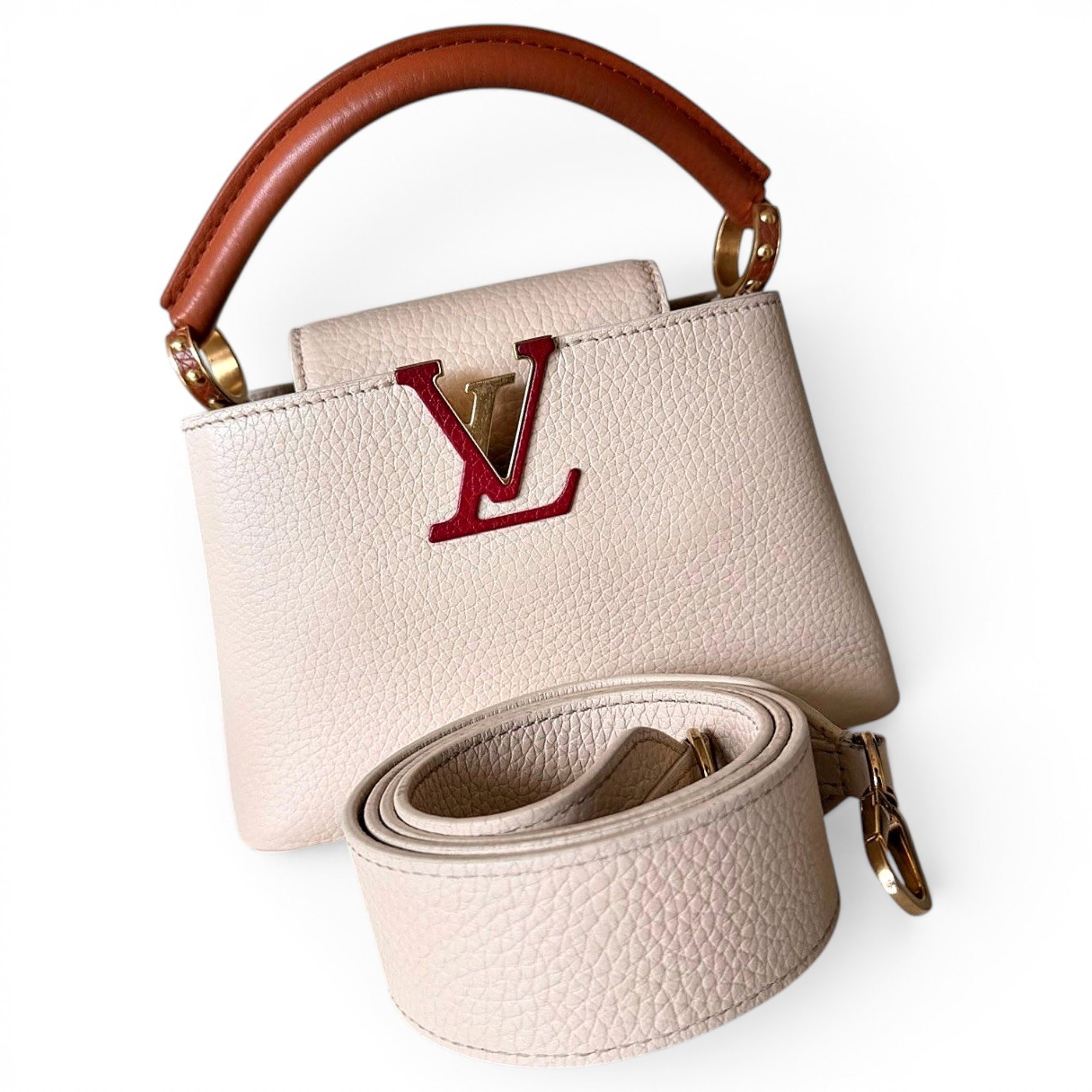 Capucines leather handbag