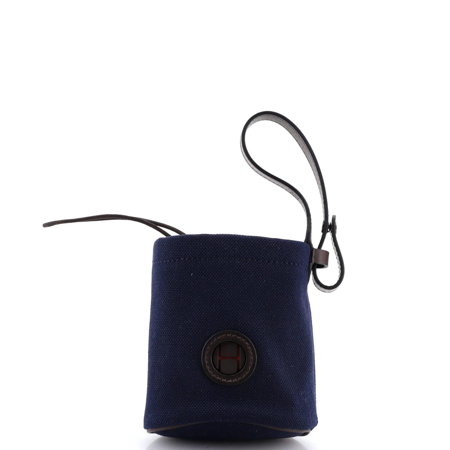 Cloth clutch bag