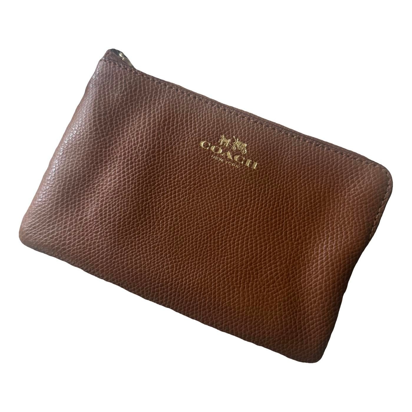 Leather clutch bag