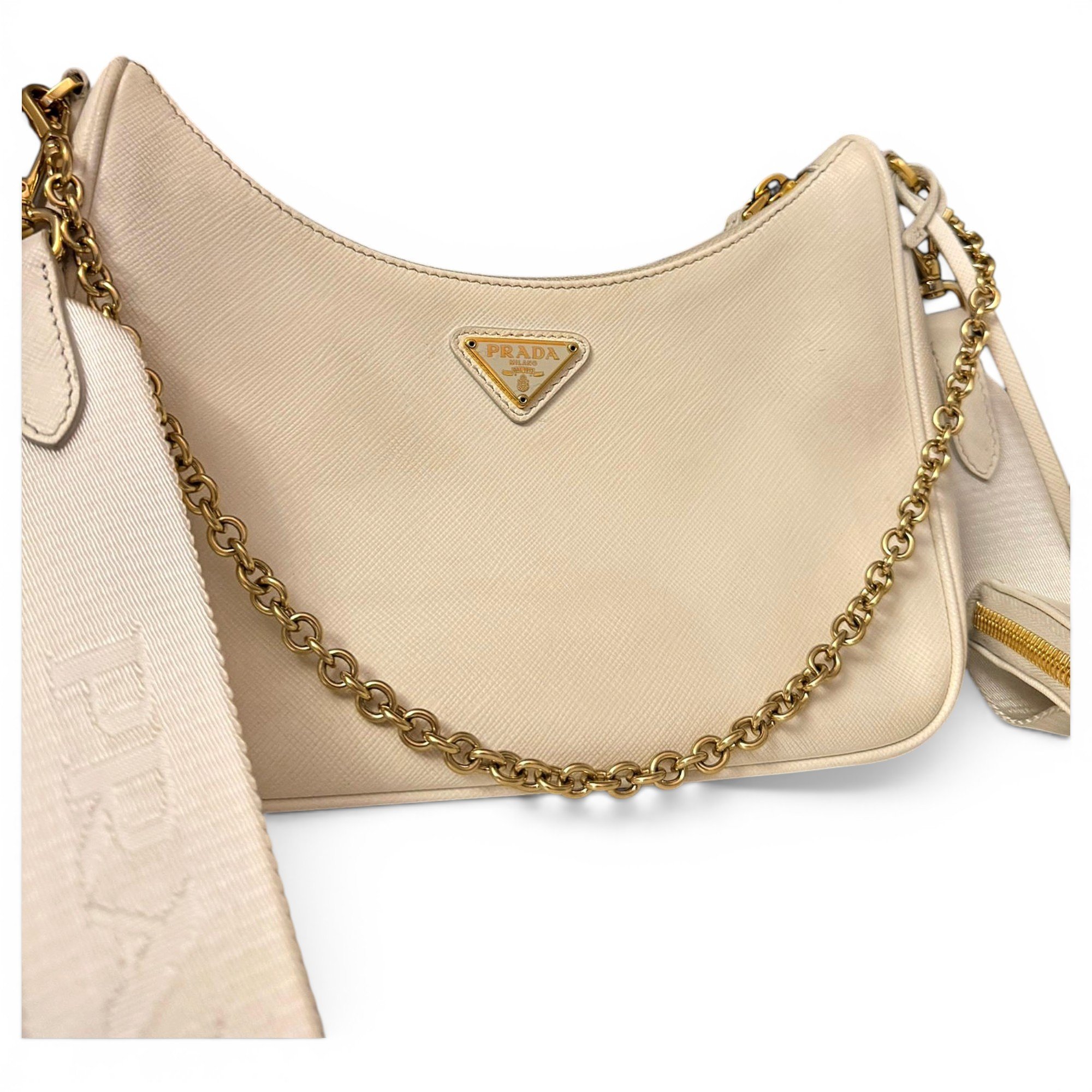 Re-edition leather crossbody bag