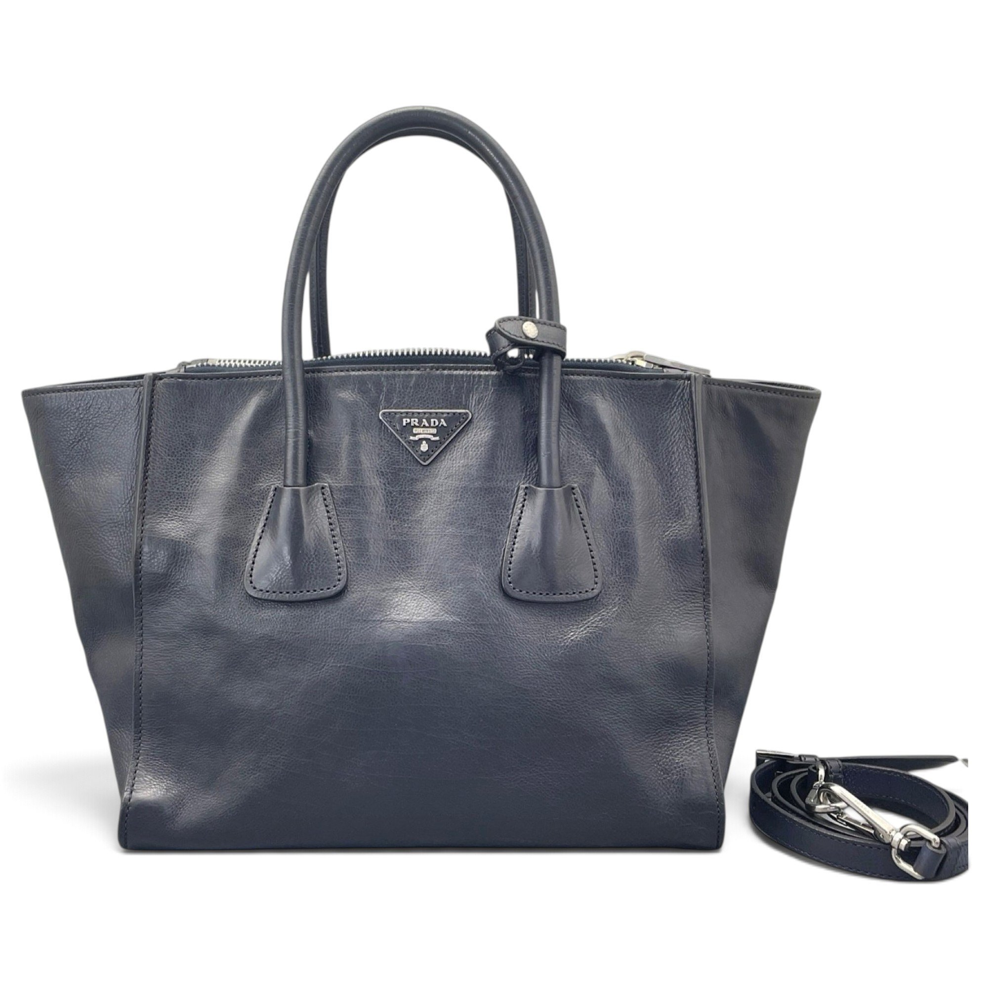 Prada Re-Edition 1995 leather tote