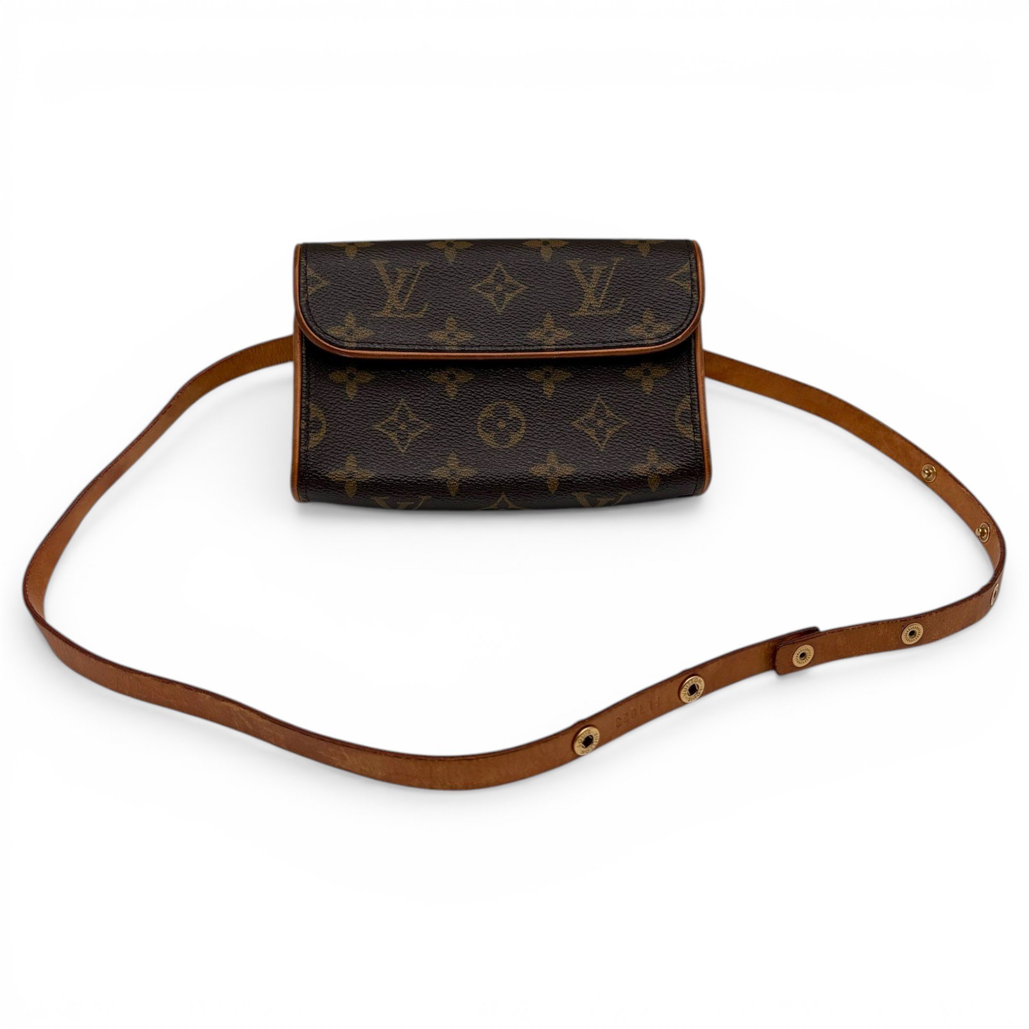 Florentine cloth clutch bag