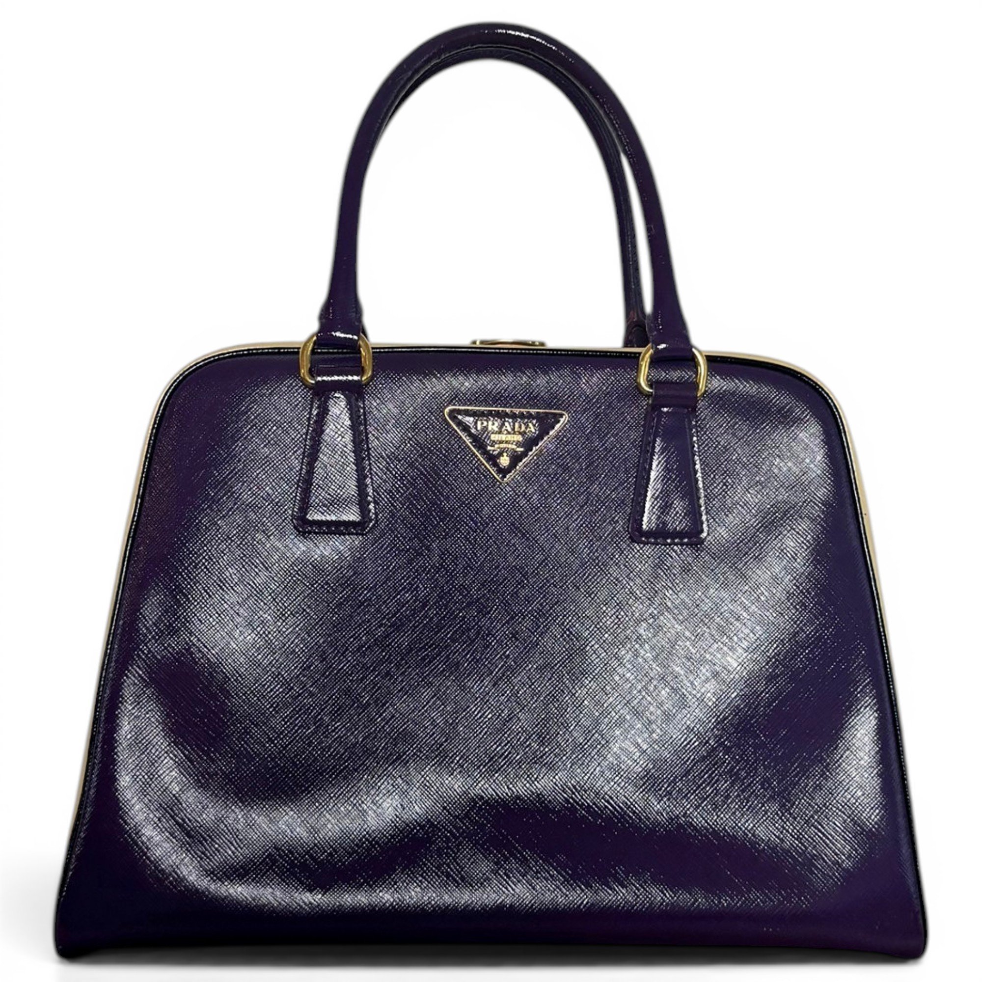 Pyramid leather handbag