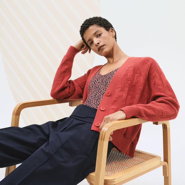 Rouge Sanguine "H" Long-sleeve Cardigan