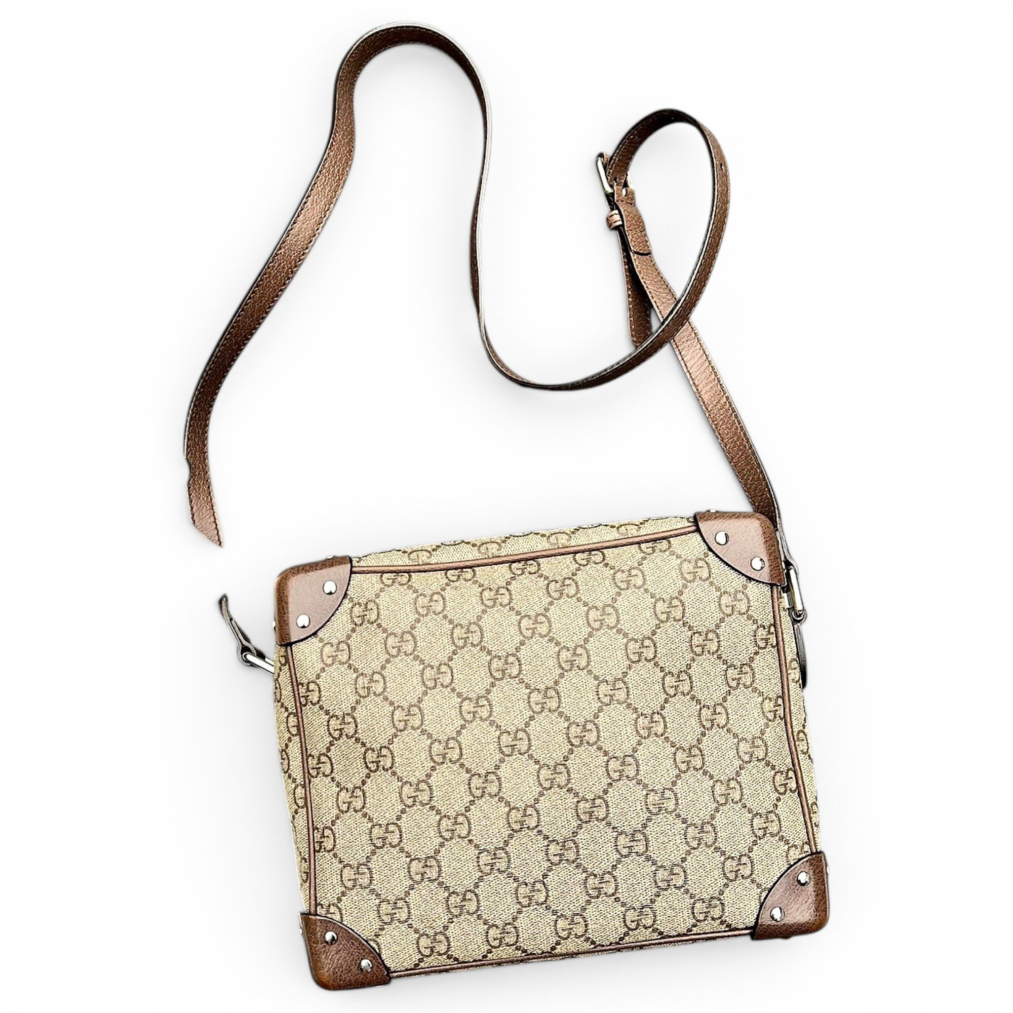 Leather crossbody bag