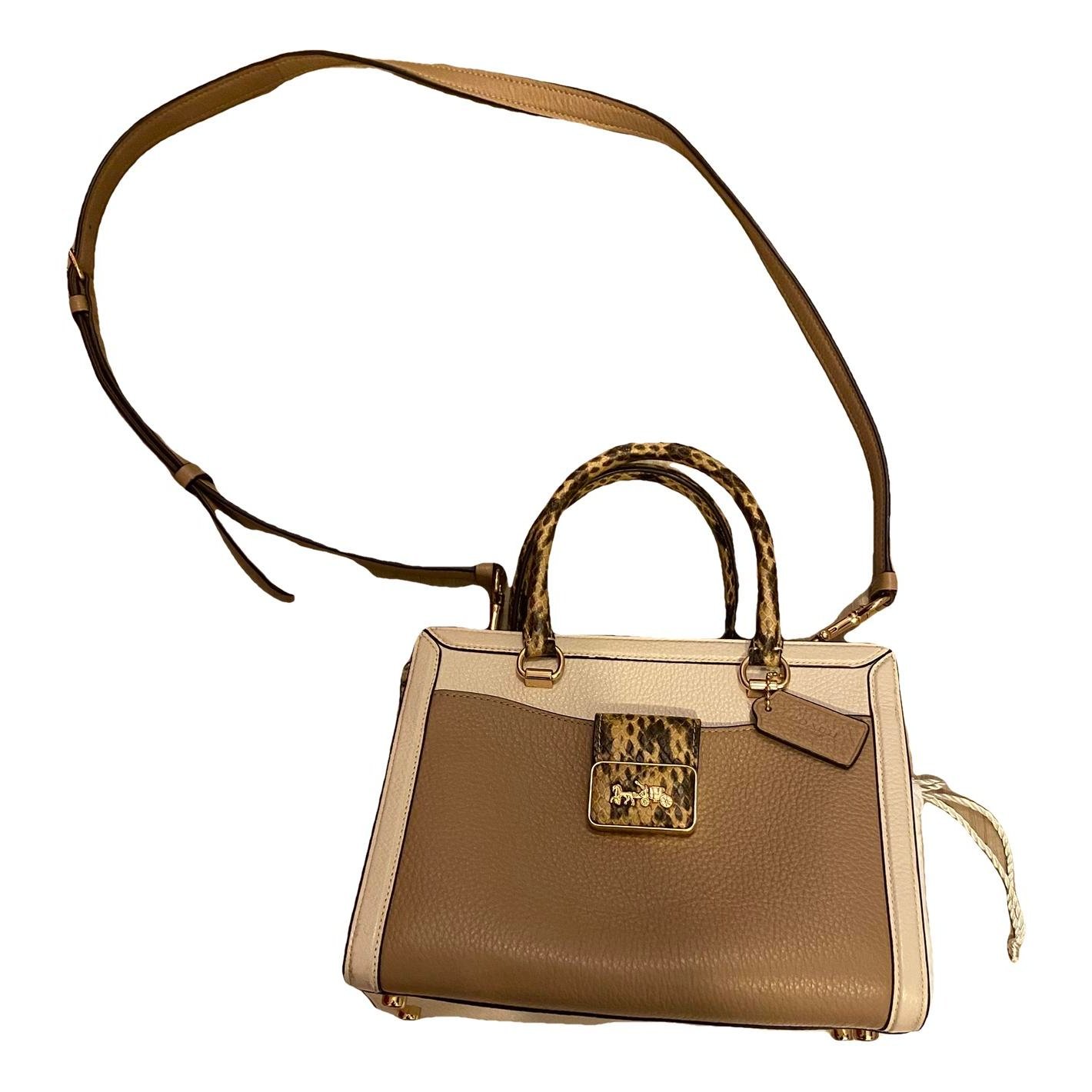 Leather crossbody bag