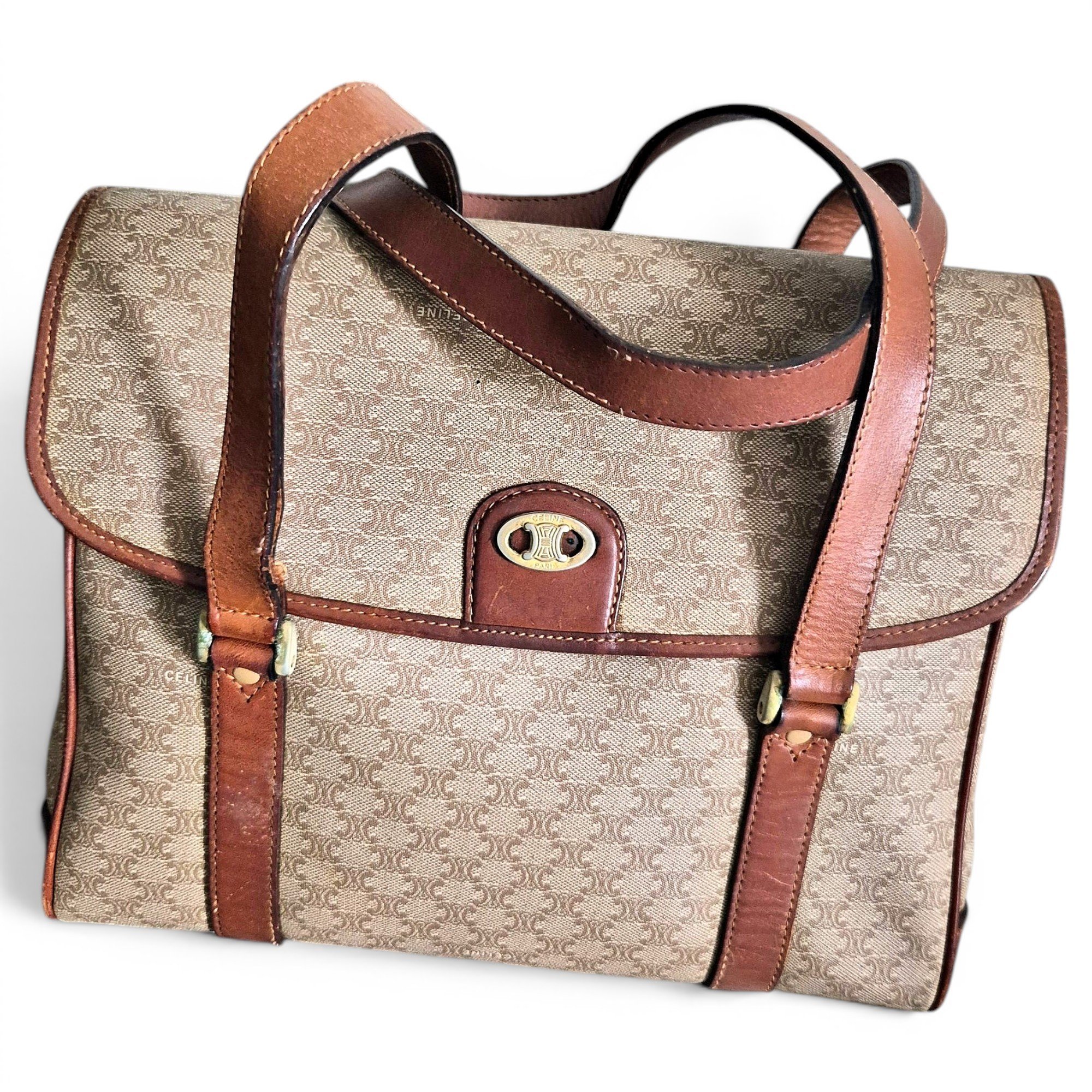 Leather handbag