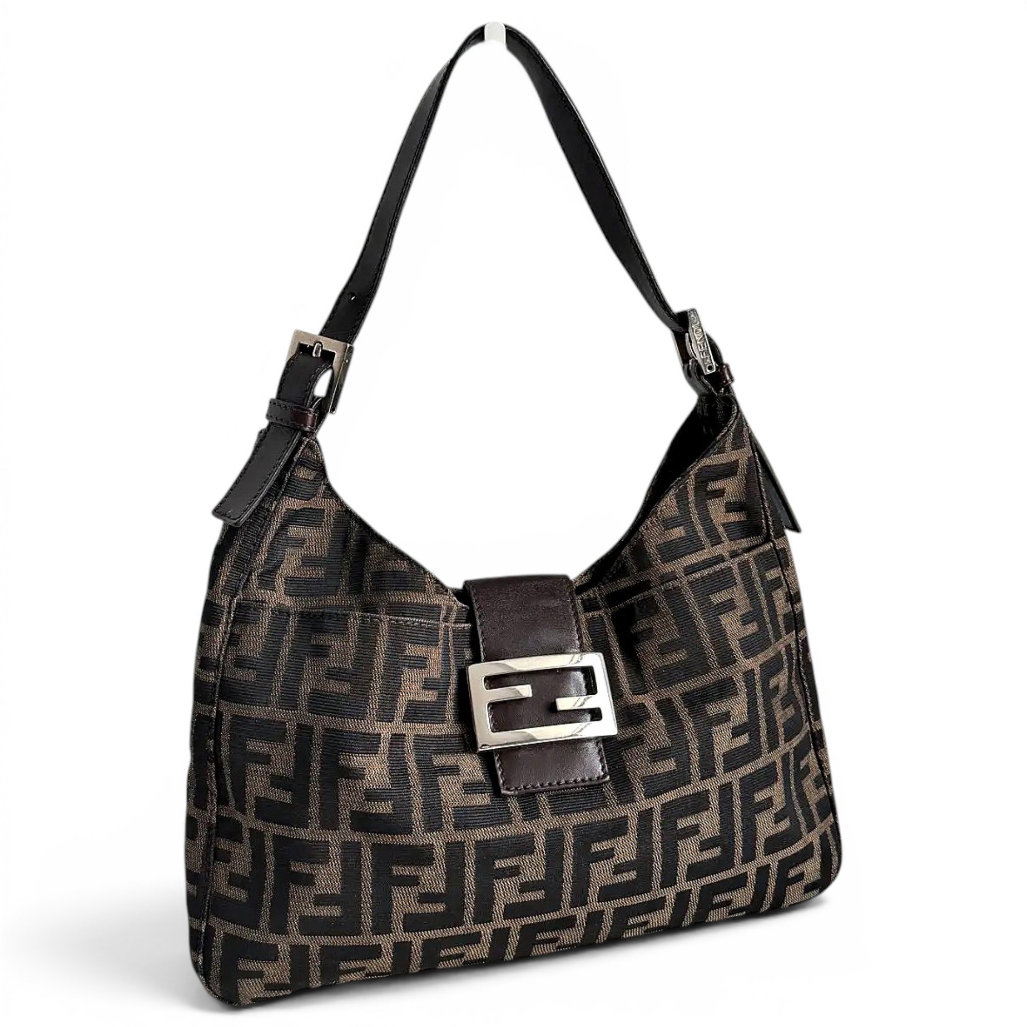 Baguette cloth handbag